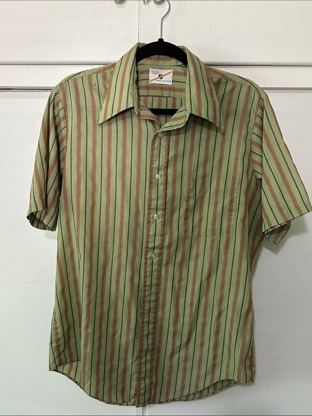 Vintage BVD Neva-Press Striped Short Sleeve Button Up Shirt Green Brown Mens